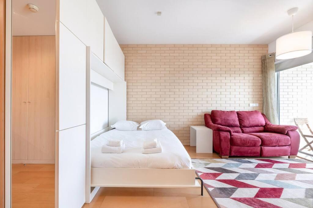 Viva Stadium Residence Studios Porto Luaran gambar