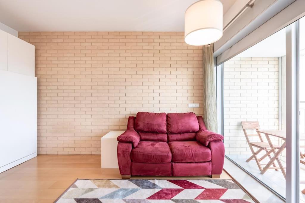 Viva Stadium Residence Studios Porto Luaran gambar